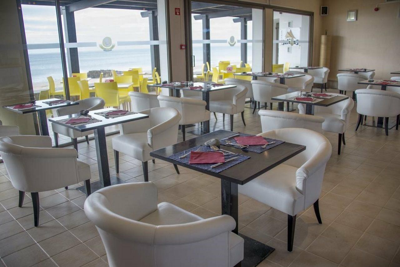 Hotel Torre Praia Порту-Санту Экстерьер фото