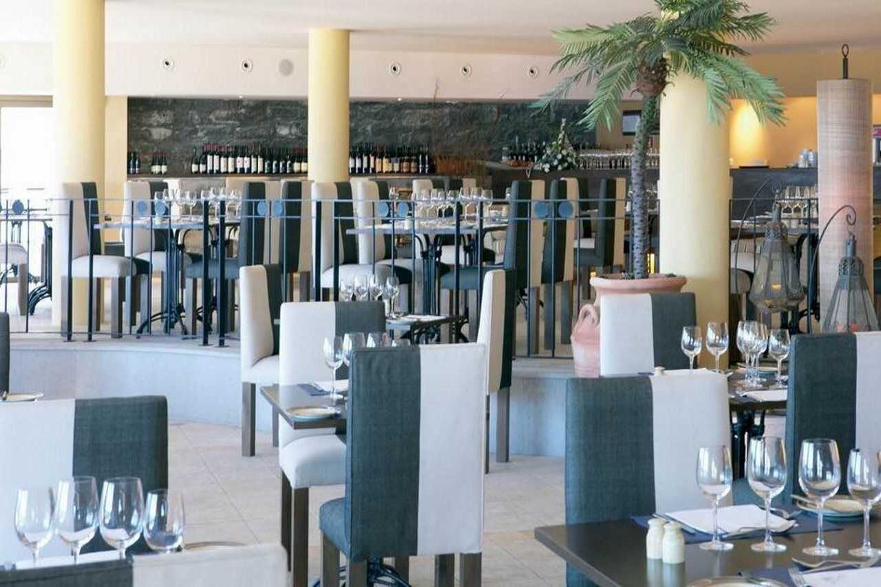 Hotel Torre Praia Порту-Санту Экстерьер фото